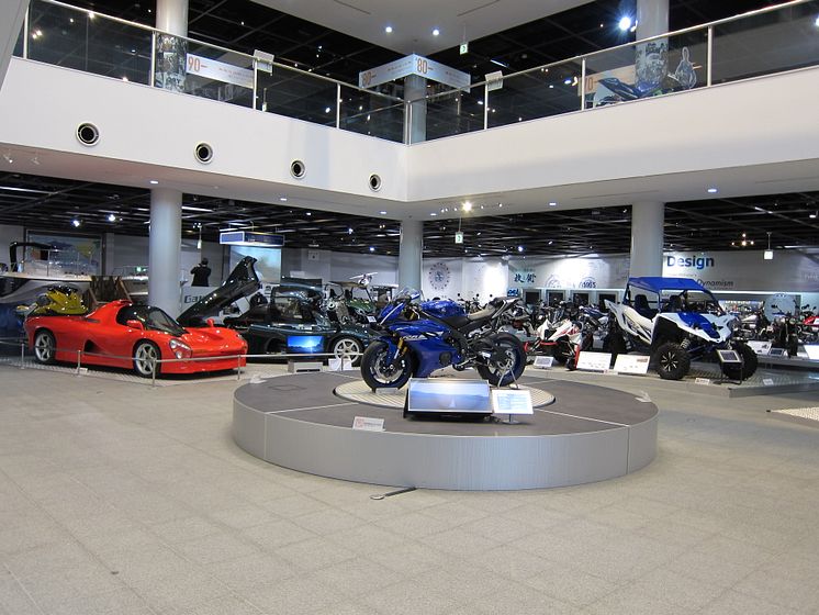 01_CommunicationPlazaEvent-コミュニケーションプラザ1階展示風景