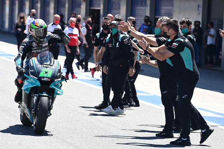 2021050301_012xx_MotoGP_Rd4_モルビデリ選手_4000