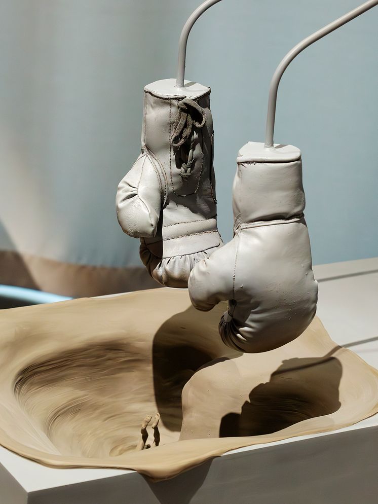 Me You We – Exploring Human Behaviour