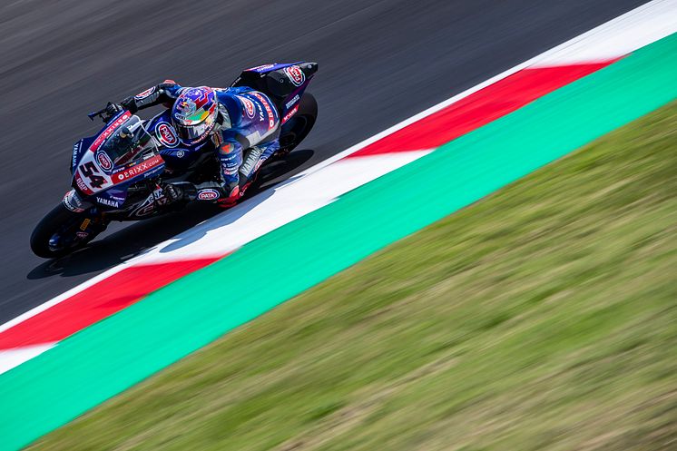 2021061404_017xx_SBK_Rd3_ラズガットリオグル選手_4000