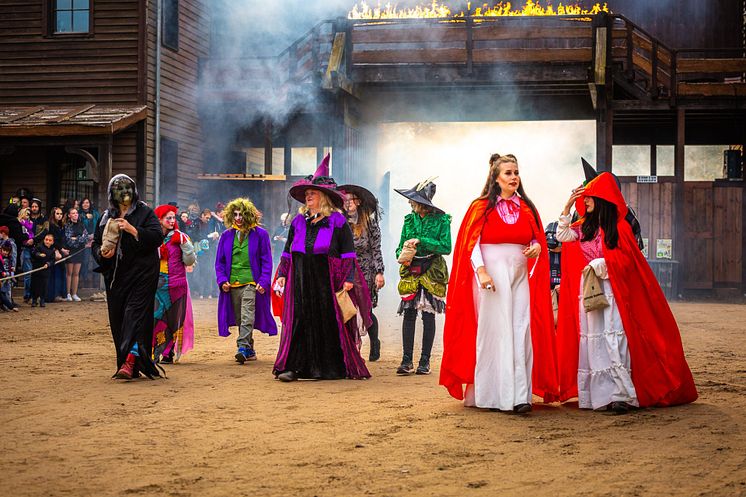 Halloween_C_Eldorado_Templin.jpg