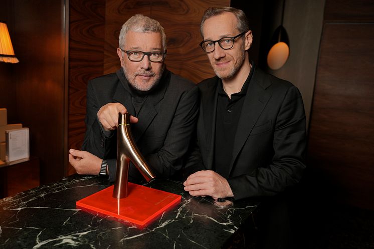 Philippe Starck med Olivier Sogno, Vice President AXOR