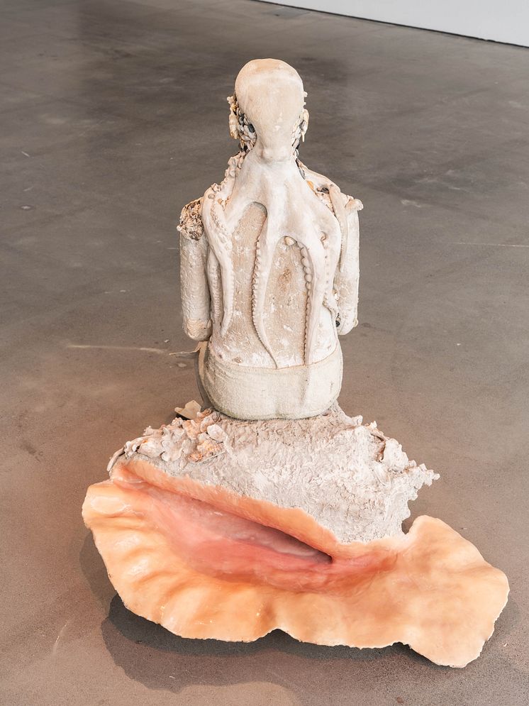  Tilda Lovell, The Oracle and Queen Conch, 2016