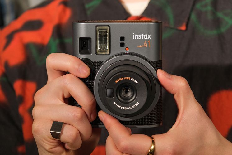 instax mini 41_stills (4) (1).jpg
