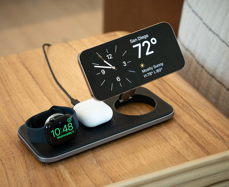 trio-wireless-charging-pad-satechi-10.png