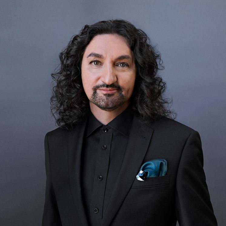 Thomas Di Leva  
