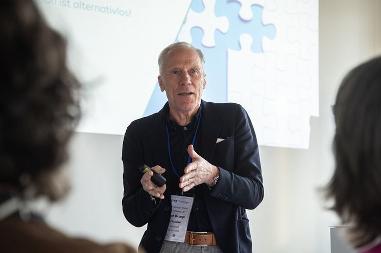 Prof. Ingo Froböse.jpg