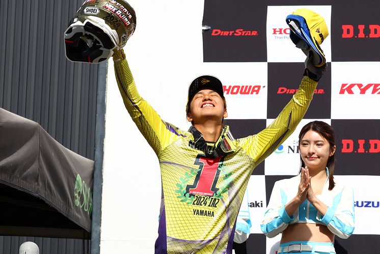 2024102103_005xx_Nakajima_wins_the_IA2_championship_4000.jpg