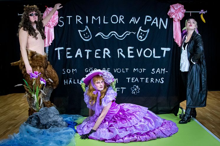 Teater Revolt_1_foto Sara P Borgström