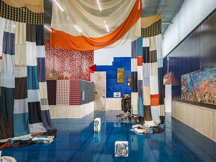 Installationsbilder frånco utställningen Playa! på Bonniers Konsthall