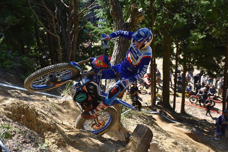 2024101401_006xx_JTR_Rd6_氏川選手_4000.jpg