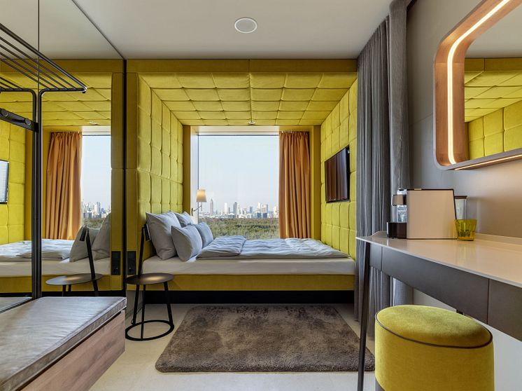 b'mine Frankfurt Airport, Smart Room