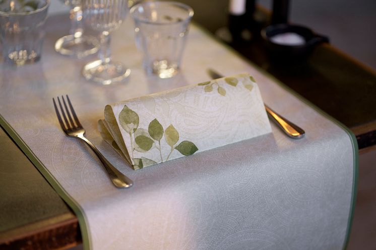 2024_DUNI_Paisley_Napkin_Tablecover_0016_1.jpg