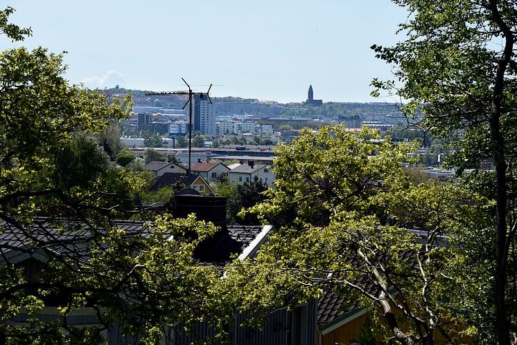 Första spadtaget på Källehöjden, Hisningen