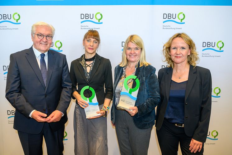 Baufritz-Geschäftsführerin Dagmar Fritz-Kramer mit dem Deutschen Umweltpreis 2023 ausgezeichnet