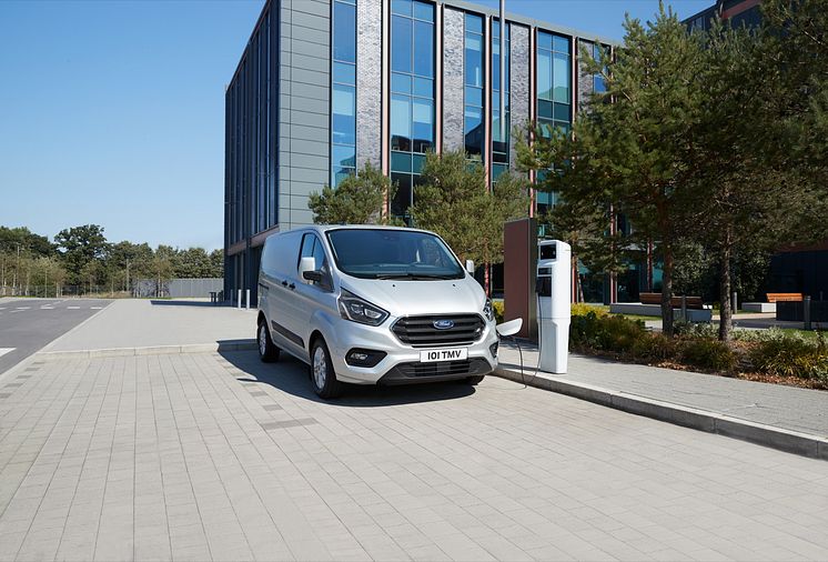 Ford Transit Custom Plug-In-Hybrid