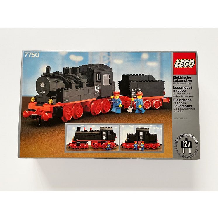 Lego 7750 - Electric Steam Locomotive, 12v. (1).jpg