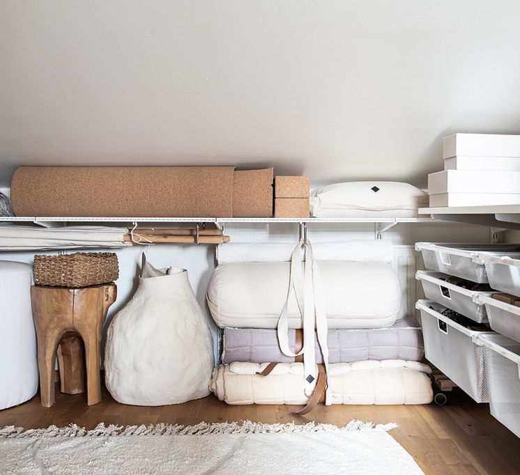 Elfa_Clothing_Interior_Click-in_system_Classic_2022_11_3