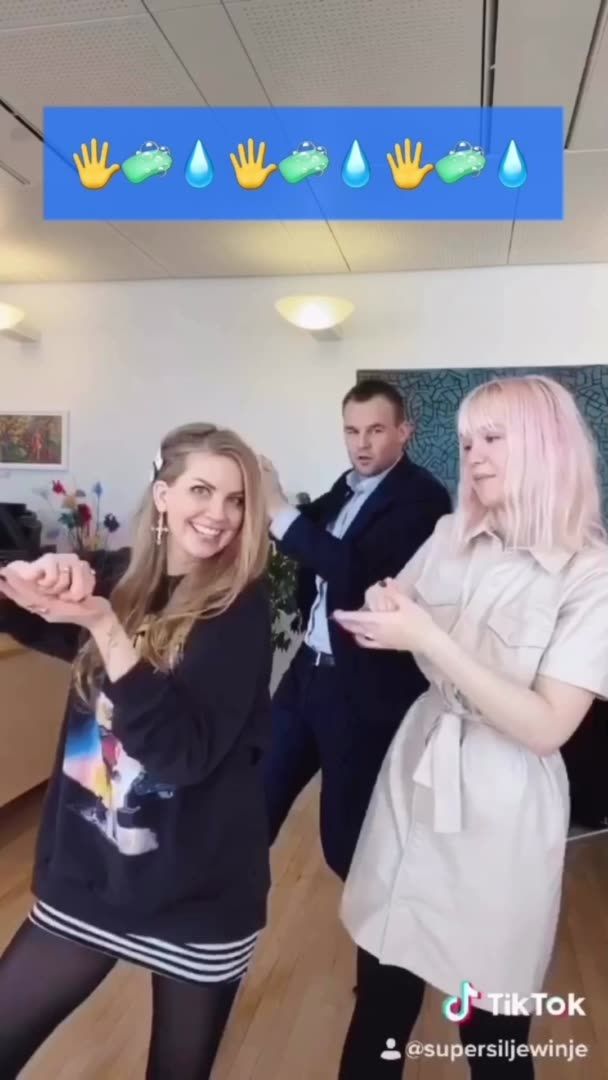 Ropstad danser viral corona på TikTok