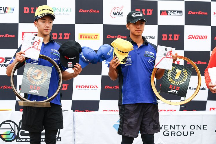 2024093010_020xx_JMX_Rd7_田中選手_中島選手_4000.jpg