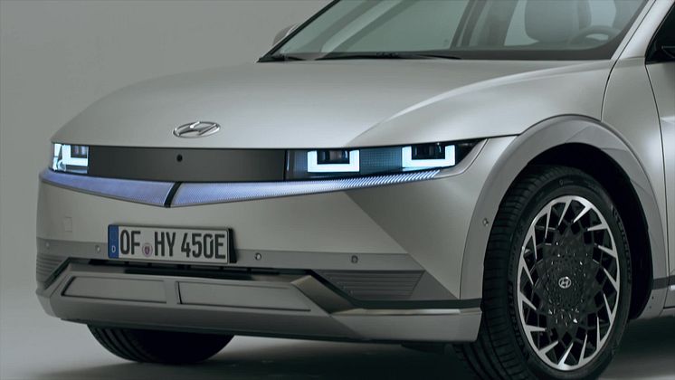Hyundai IONI5 - video footage