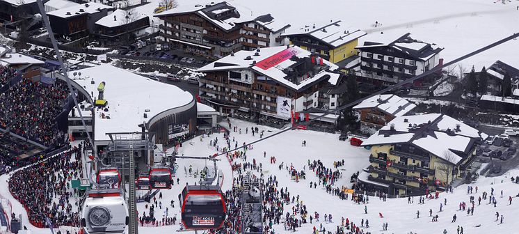 atomic_Zwoelferhaus_saalbach_Thomas_Mandl-11b.jpg