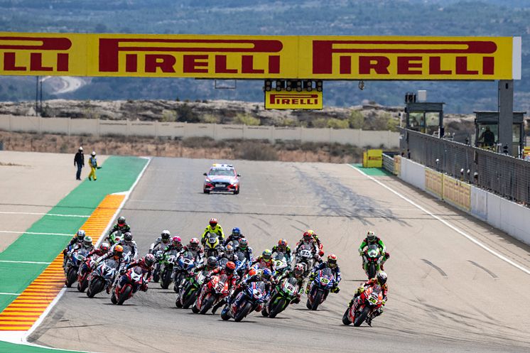 2022041103_002xx_SBK_Rd1_ラズガットリオグル選手_4000