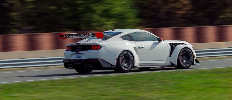2025 Mustang GTD Spirit of America_11.jpg