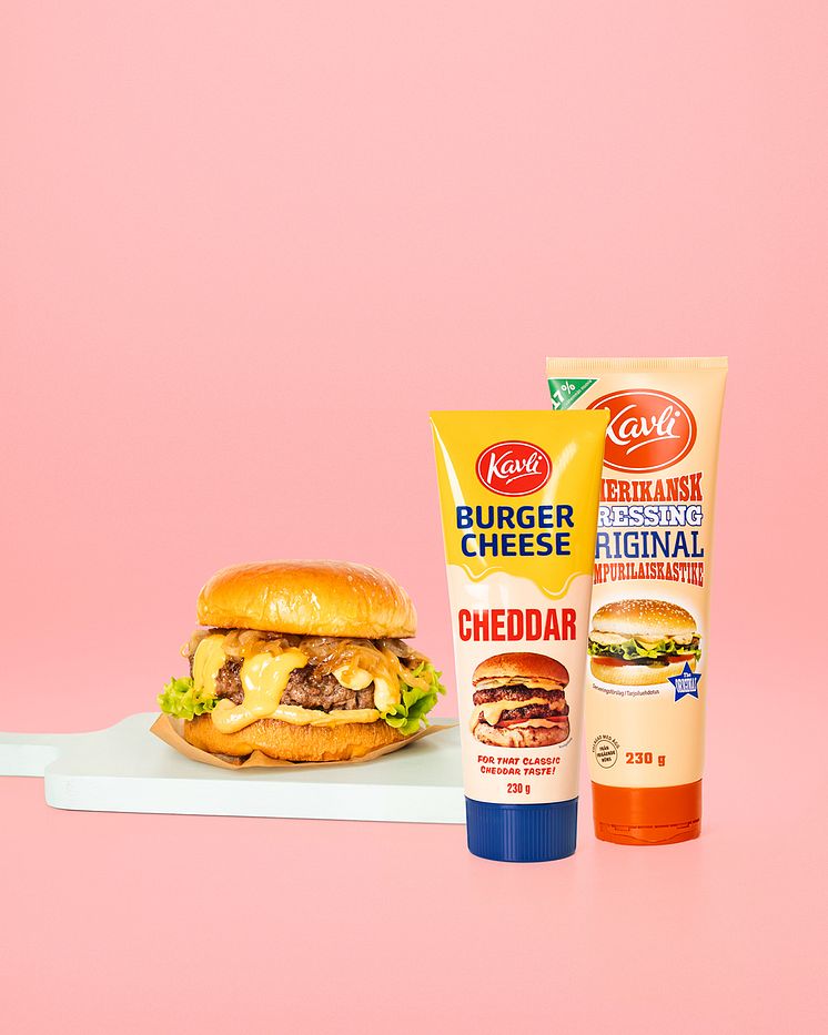 Kavli_Singel_Burger_PinkBack_4x5_Cheddar+Dressing