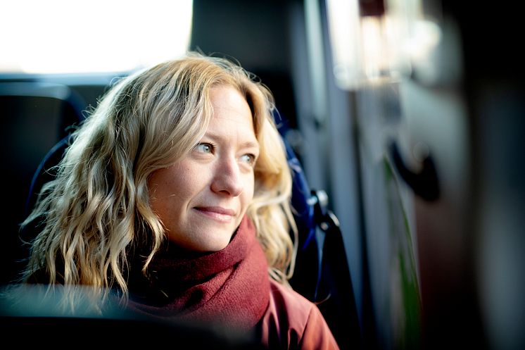 Kvinna på buss