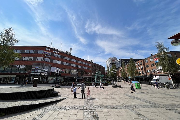 Renmarkstorget juni 2023 15 Översikt