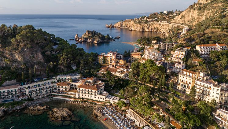 italy-sicily-taormina-mare-isola-bella-drone (1).jpg
