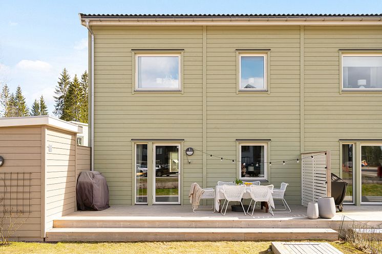 inflyttat radhus i Skördelyckan, Örebro