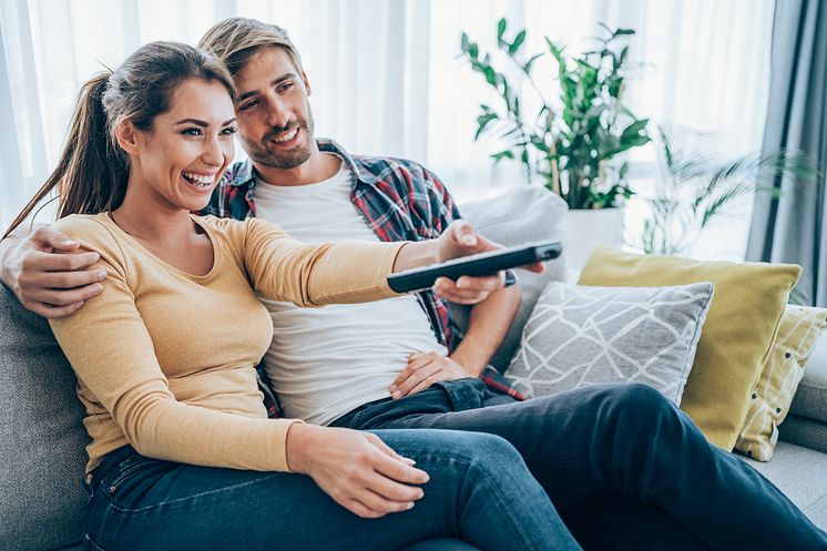 video_TV_young couple_Gettyimages-1290369011 copy.jpg