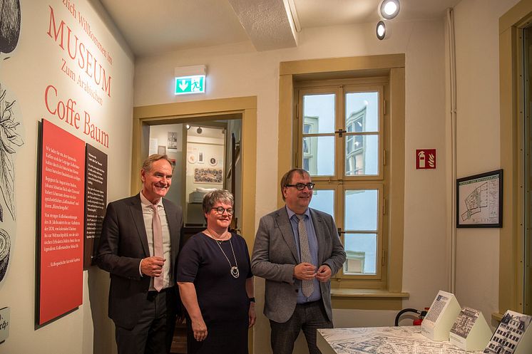 v.l.: Burkhard Jung, Dr. Maike Günther und Dr. Anselm Hartinger