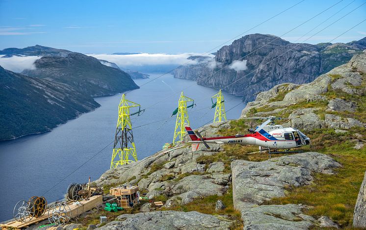 Helikopter til fjells