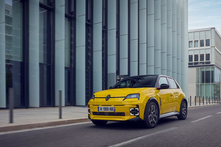 Renault5.jpg