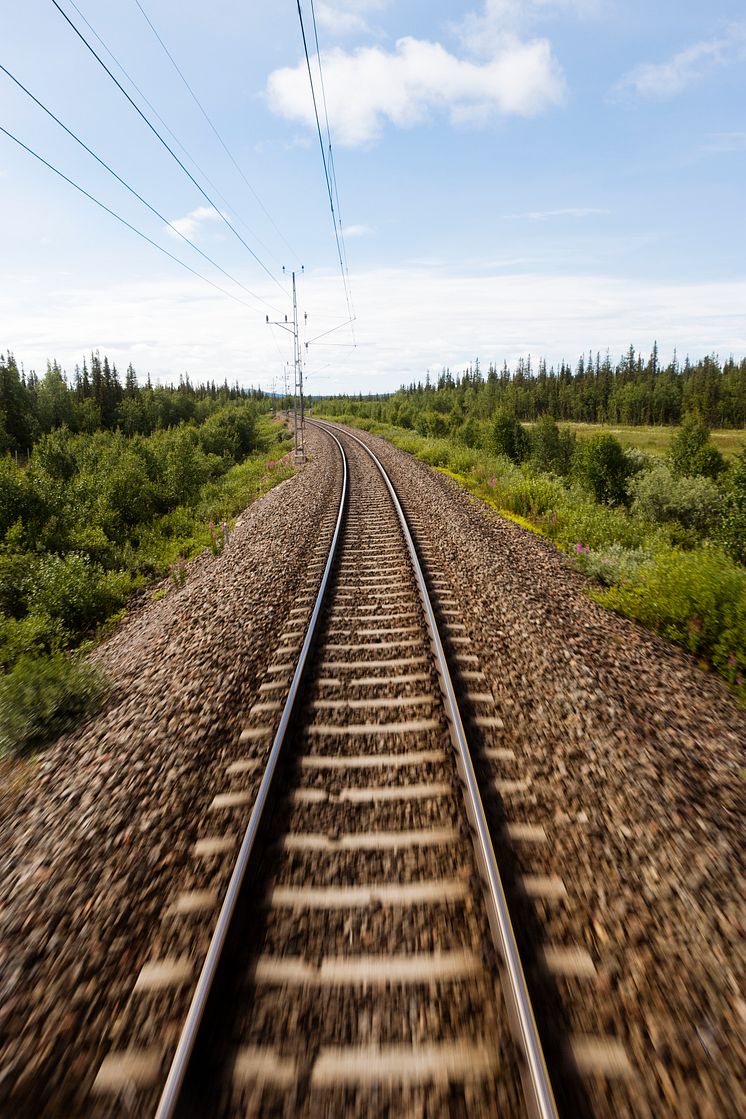 Järnvägsräls