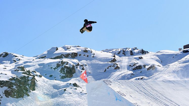 250320-VM-kval-snowboard-slopestyle-Novalie-Engholm.jpg