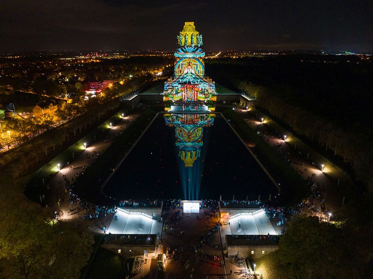 Völkerschlachtdenkmal: "Light_Art_Experience" - Motiv: Yves Thimian