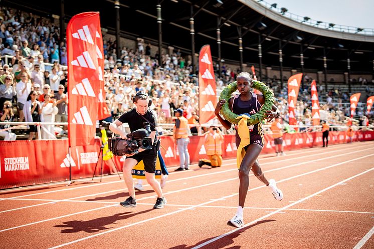 Målgång_Foto_JonasPersson_Marathongruppen.JPG
