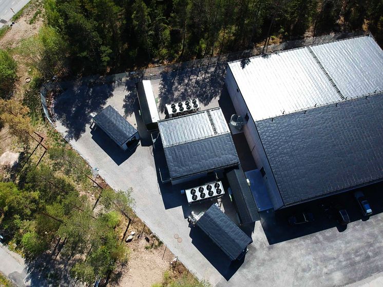 NEW datacenter-drone-scaled_300.jpg