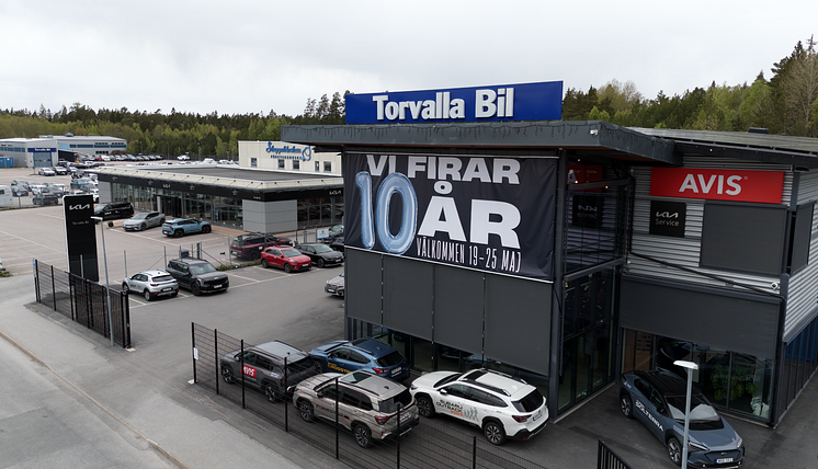 Torvalla Bil Värmdö 10 år.png