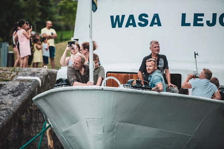 Passenger boat (kopia)