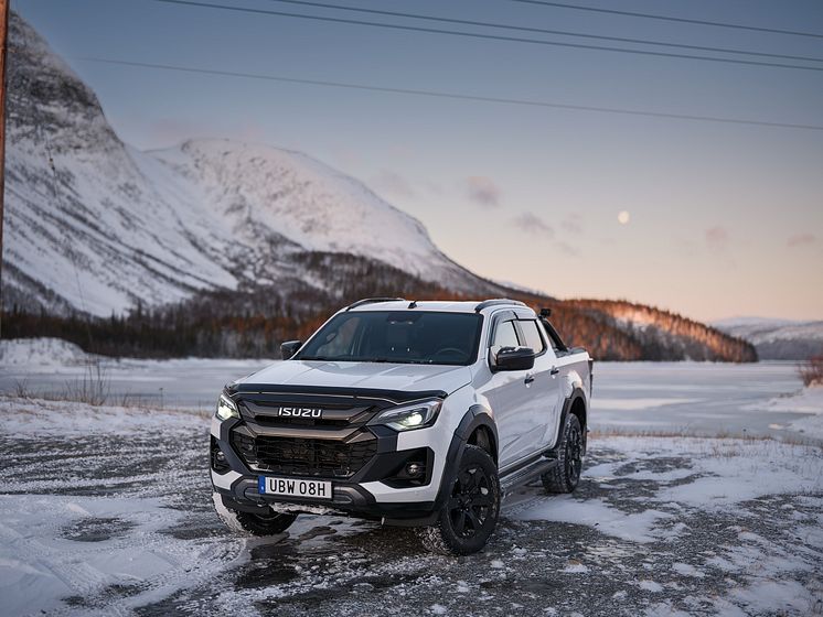 Isuzu D-Max 2025_1.jpg