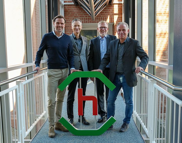 PI_Kooperation ZEB tritt hagebau bei.jpg