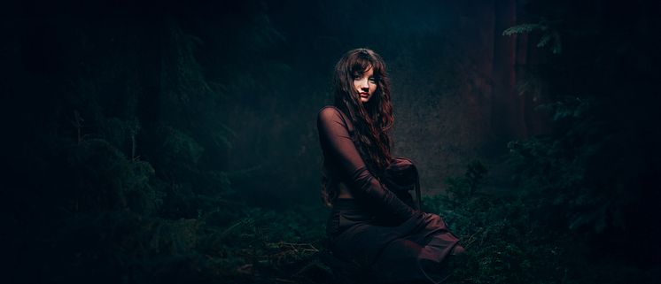 Nomi Tales Song Of The Forest.Header.Fotograf Lukas Meijer.jpg