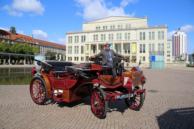 eKutsche Leipzig auf dem Augustusplatz