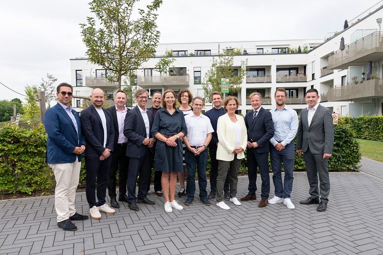 2024-08-30-Bonn-NRW-Wohntage-in-Bonn-Duisdorf-Baustelle-ehemalige-Gallwitz-Kaserne-Freiflaeche-in-Hoehe-Fritzbauer-Str-35-offenblende-CASC-0018.jpg