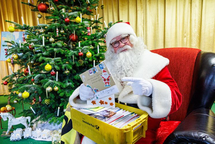 Eröffnung Weihnachtspostfiliale_C_Deutsche_Post_Jens-Schlueter.jpg